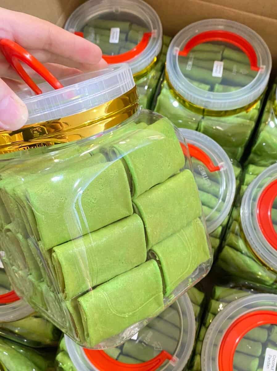 香蕉奥利奥/班兰椰丝蛋饼 oreo banana/coconut pandan egg roll