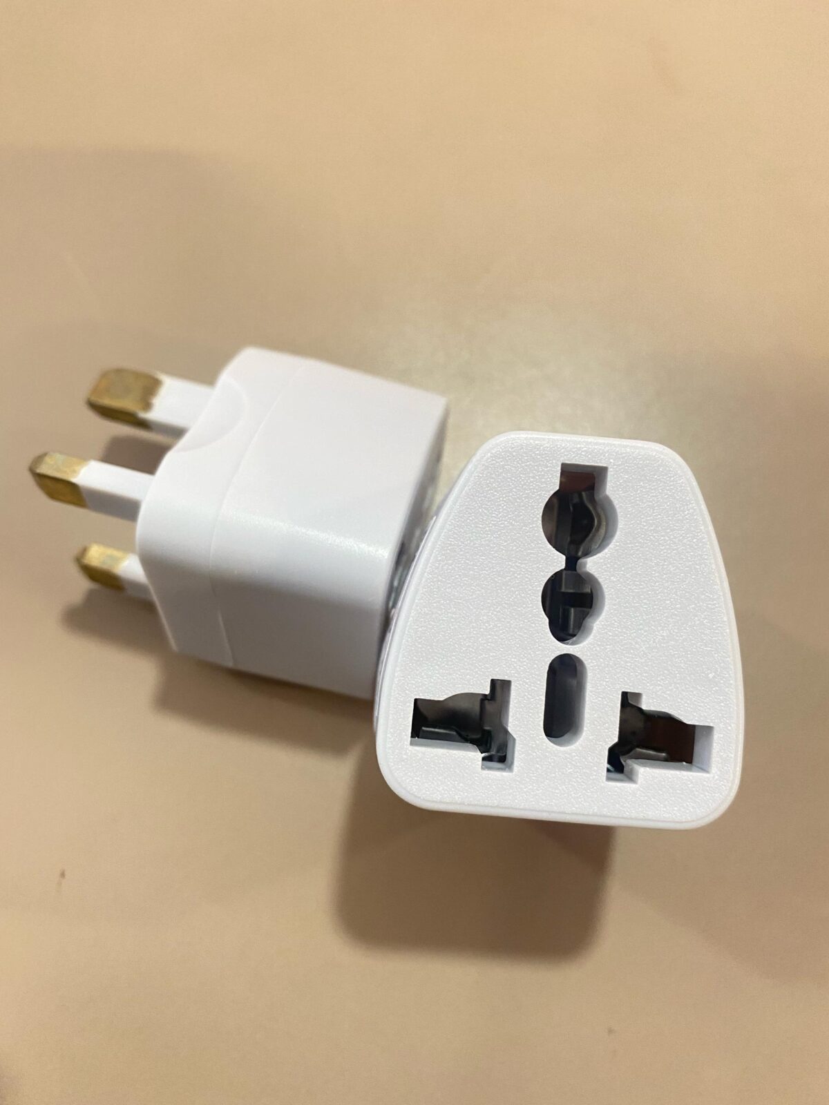 国际插头 plug uk travel adaptor