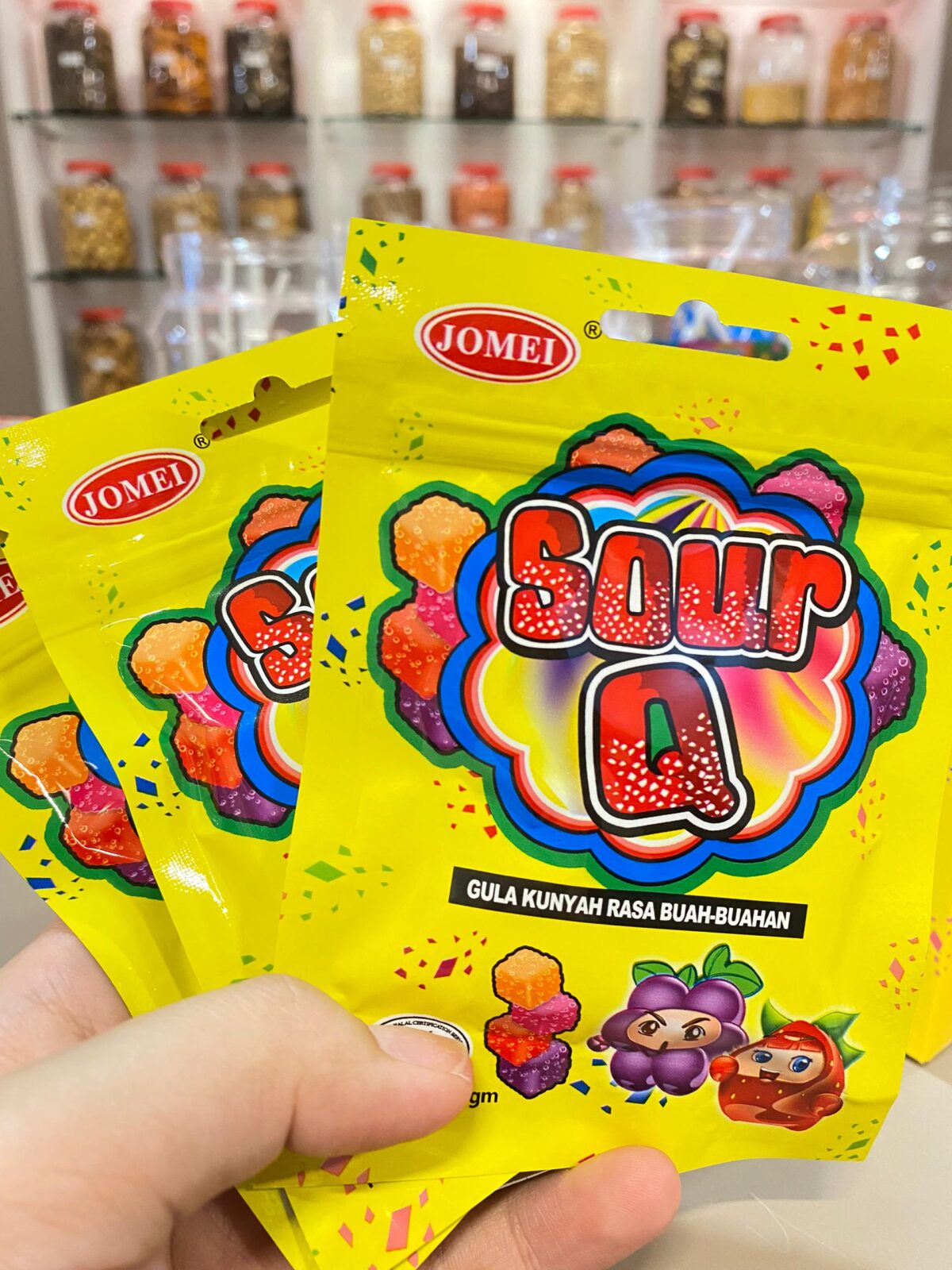 sour q candy