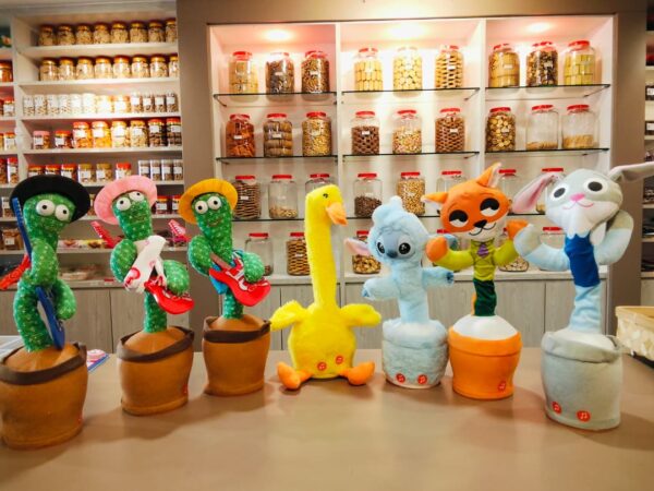 会说话跳舞的玩具 dancing singing toys