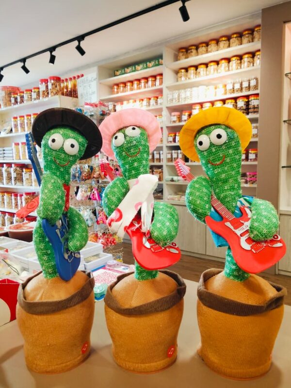 会说话跳舞的玩具 dancing singing toys
